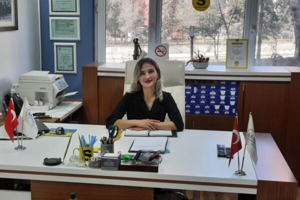 Aradığın Ev Gayrimenkul Ekibimiz