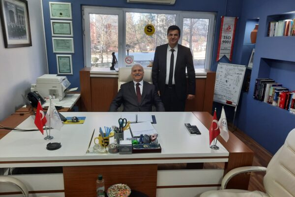 Aradığın Ev Gayrimenkul Ekibimiz