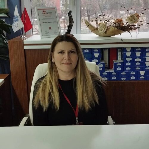 Aradığın Ev Gayrimenkul Ekibimiz